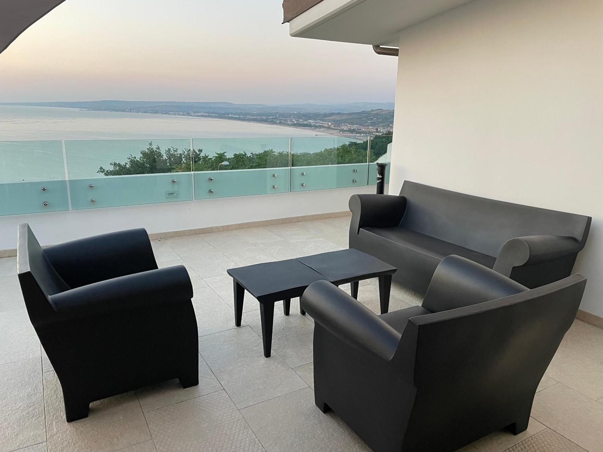 Santa Lucia Home Vasto Exterior foto
